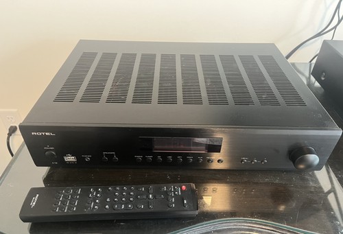 Rotel a12 black integrated - rotel,